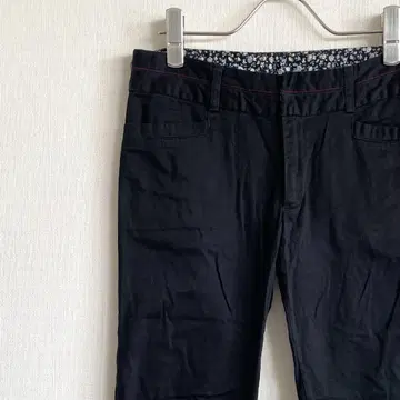 FILA 테이퍼드 앵클 기장 로고 자수 포켓 골프 팬츠 얇은 소재