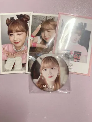 NiziU 미이히 트레이딩 카드 캔 배지
