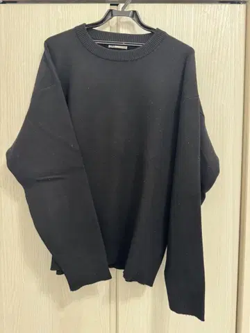ZARA 블랙 크루넥 니트 XL