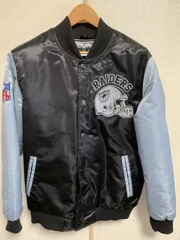 가격 대폭 인하! RAIDERS 바시티 자켓 블랙/그레이