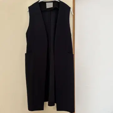 UNFILO 롱베스트 사이즈 M