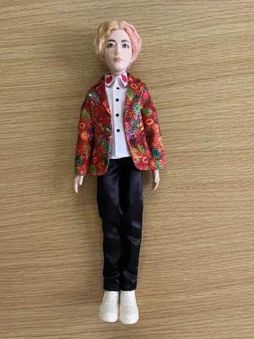 BTS V 마텔 인형 테테