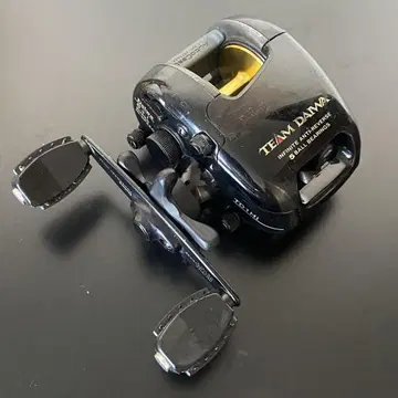지우지아로 디자인 TEAM Daiwa 베이트 낚시릴