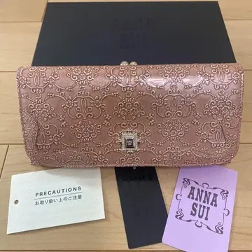ANNA SUI 엠보싱 꽃무늬 장지갑 핑크