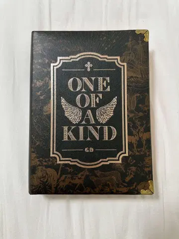 G-DRAGON ONE OF A KIND 특별판