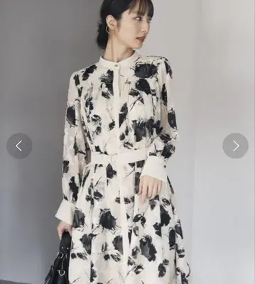 Andemiu 하나가라 자카드 미니 원피스