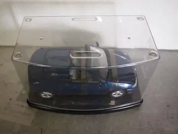 1/18 RENAULT Megane 컨버터블 미니카 케이스 포함