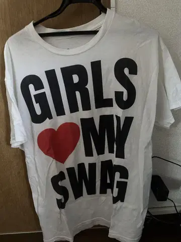 SoFaygo 착용 모델 GIRLS LOVE MY SWAG T셔츠 Y2K