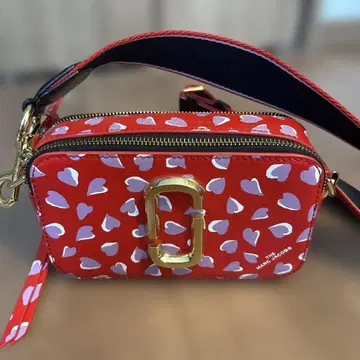 MARC JACOBS 더 스냅샷 프린티드 하트 숄더백