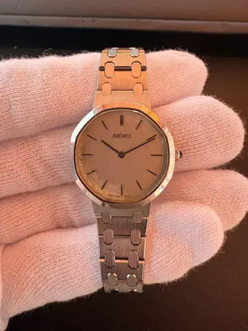SEIKO 아시에 쿼츠 손목시계 2320-5040 작동 안 함