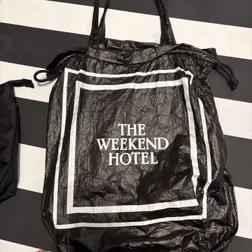 THE WEEKEND HOTEL 랜드리 에코백