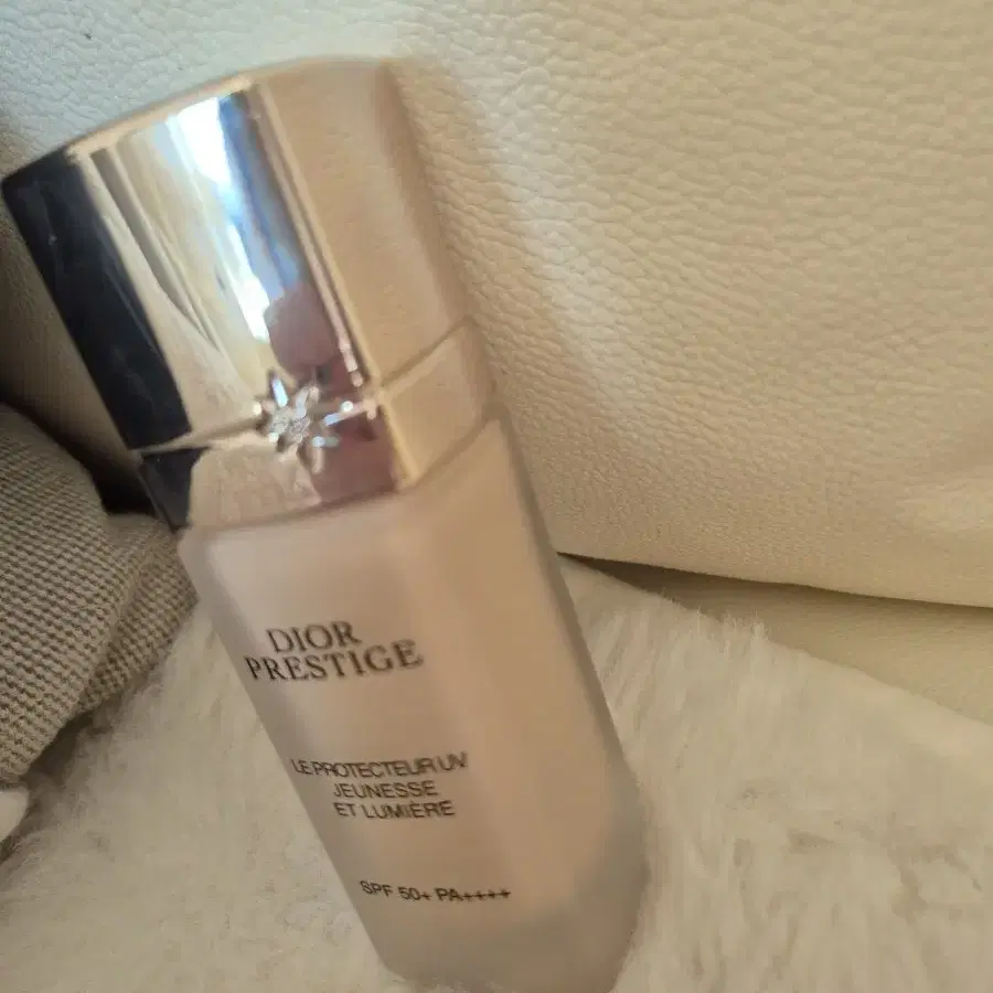 DIOR | 디올 NEW Dior Prestige Le Protecteur UV Jeunesse et