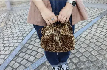 러들로 레오파드백 레오파드 무늬 숄더백 LUDLOW