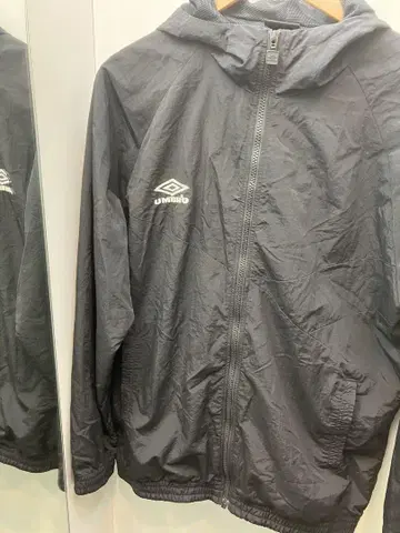 UMBRO 블랙 나일론 자켓