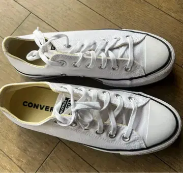 CONVERSE 화이트 스니커즈 로우컷