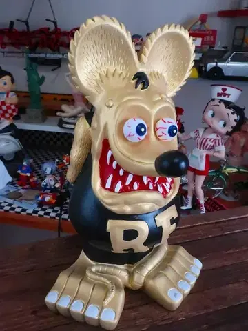 랫핑크 Rat Fink 럭셔리 고져스 동상 피규어
