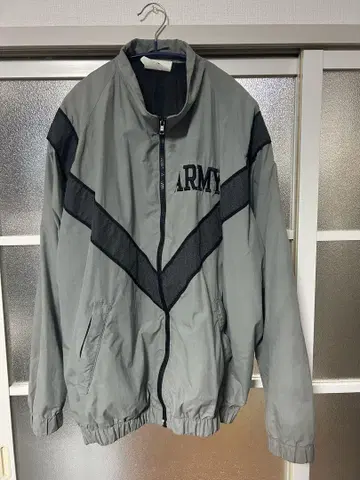 ARMY 로고 자수 나일론 자켓 그레이