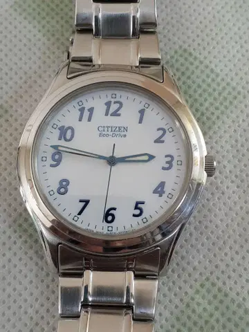 CITIZEN Eco-Drive 손목시계