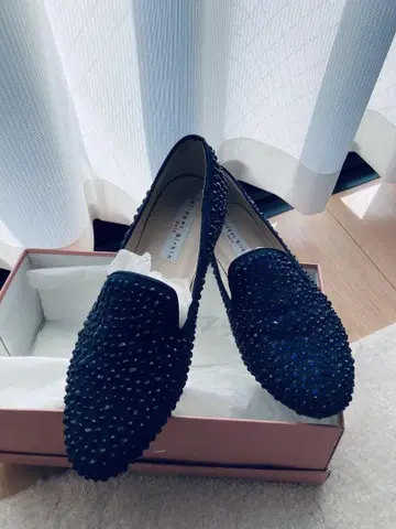 큐빅 장식 플랫슈즈