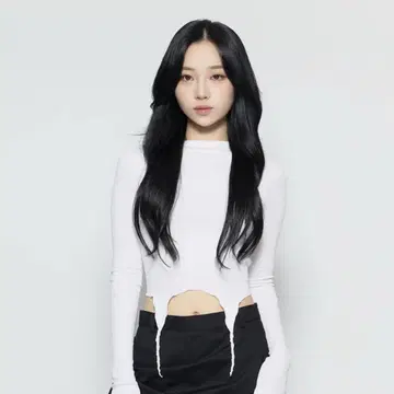 theredthread ribbon tail tops