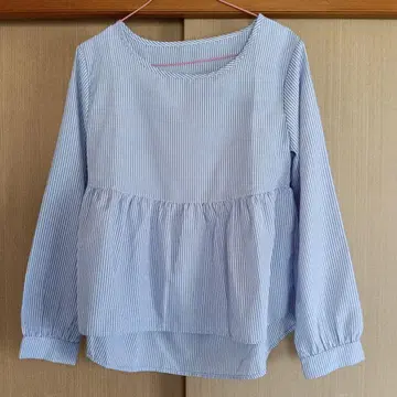 SHEIN 파랑과 화이트 스트라이프 긴팔 상의