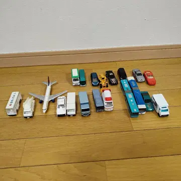 DELTA 미니카 비행기 공항 작업차 델타항공