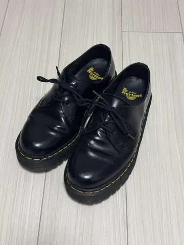 닥터 마틴 블랙 레이스업 슈즈