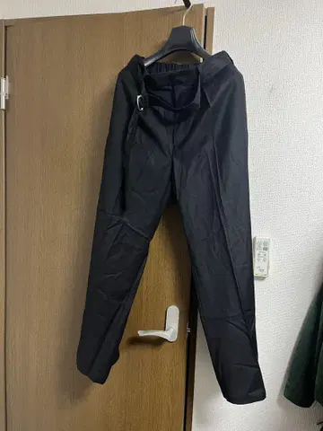 어태치먼트 24aw 워셔블 색소니 벨트 포함 와이드 팬츠 1 새상품