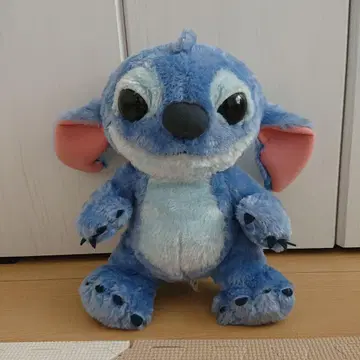 스티치 봉제 인형