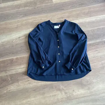 UNITED ARROWS 네이비 V넥 긴팔 셔츠