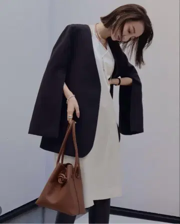 louren slit sleeve jacket