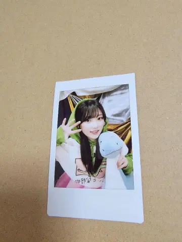 아오키 히나 폴라로이드 넥시