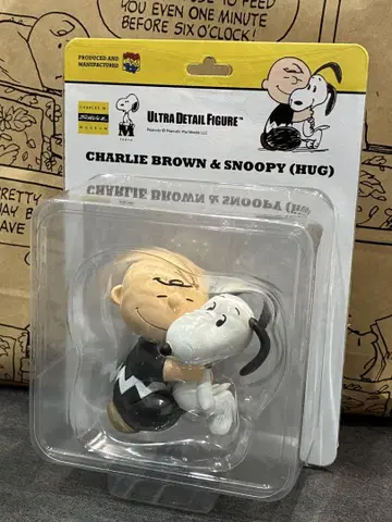 스누피 뮤지엄 한정판 하그 피규어 BROWN & SNOOPY