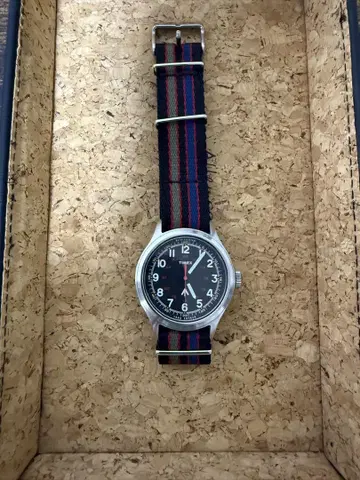 TIMEX x TODD SNYDER 시계