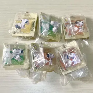 스누피 패키지 미니어처 컬렉션 6개 세트!