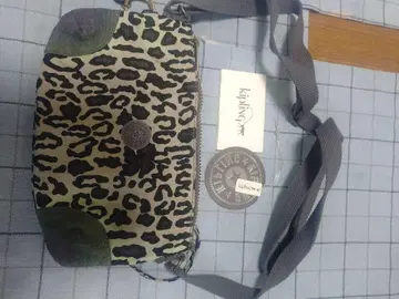 Kipling 레오파드 무늬 숄더백