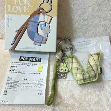 [ V ] LABUBU PIN FOR LOVE 알파벳 펜던트