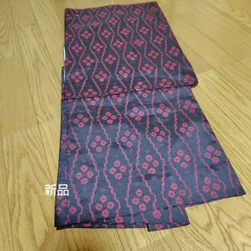 명주 겉옷 블랙 베이스에 빨간색 새상품