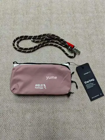 Topologie x Aigle 콜라보 핑크 숄더백