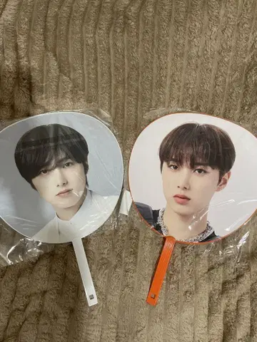 INI 오자키 타쿠미 부채