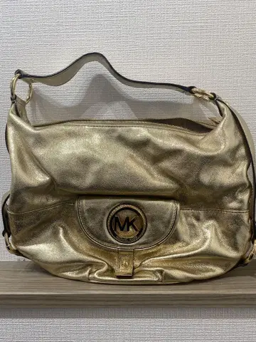 [ YZ ] MICHAEL KORS 골드 토트백