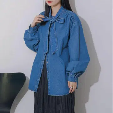 카스타네 데님 보타이 블라우스