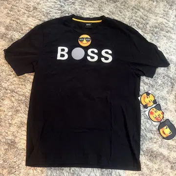 BOSS 블랙 T셔츠 S 사이즈 덧댐 와펜 포함