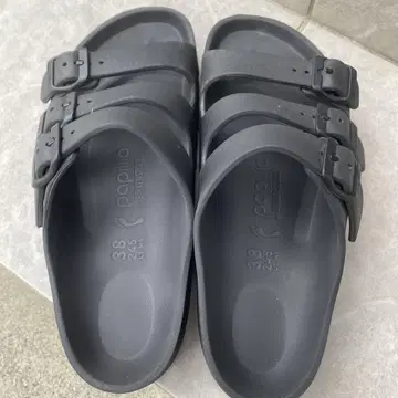 38 샌들