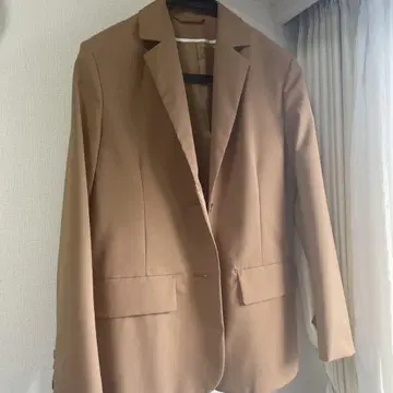 COS 브라운 테일러드 자켓 EUR 32
