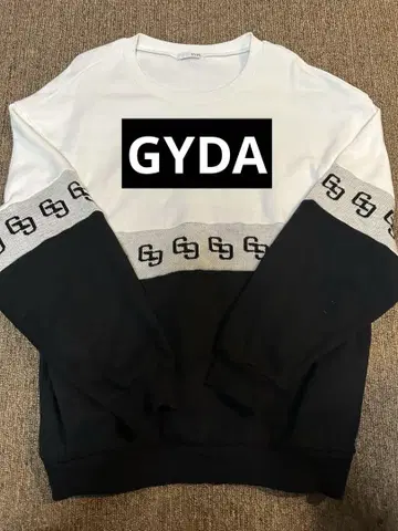 GYDA 라인 로고 니트 스웨트