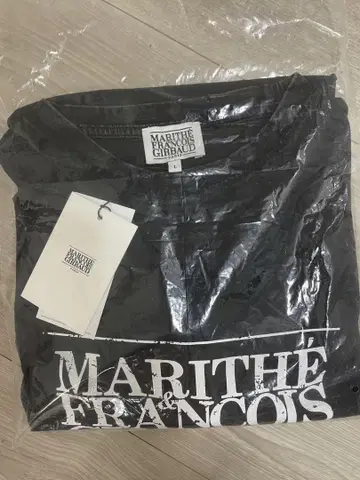 마리떼 프랑소와 저버 MARITHEFRANCOISGIRBAUD 한국