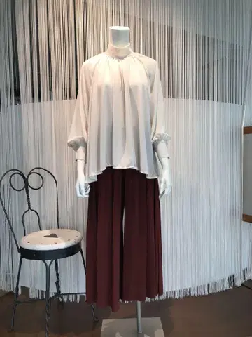 온워드 BEIGE, 하이넥 개더 블라우스 사이즈 3호 XXS 32