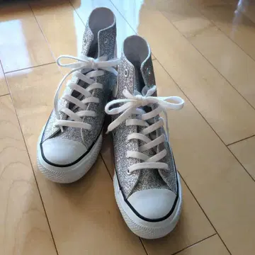 컨버스 실버 글리터 하이컷 스니커즈 24cm