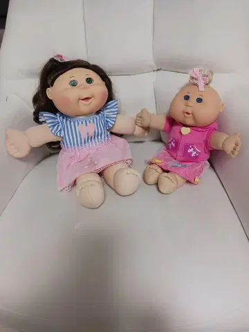양배추 인형 두 사람